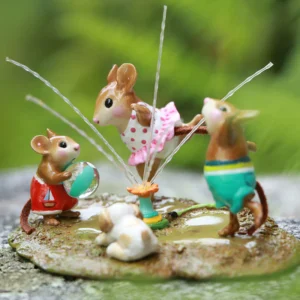 Wee Forest Folk- Sprinkler Sprinter!