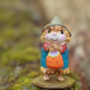 The Scarecrow of Oz M-397e Wee Forest Folk Figurine